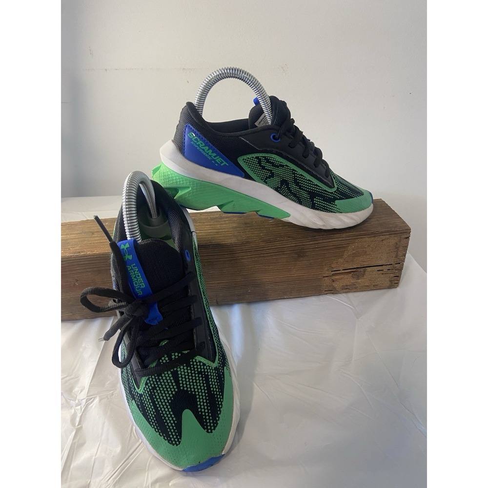 Under Amour Grade School  US Charged Scramjet 4 Colorshift Running Shoes-Size 4Y